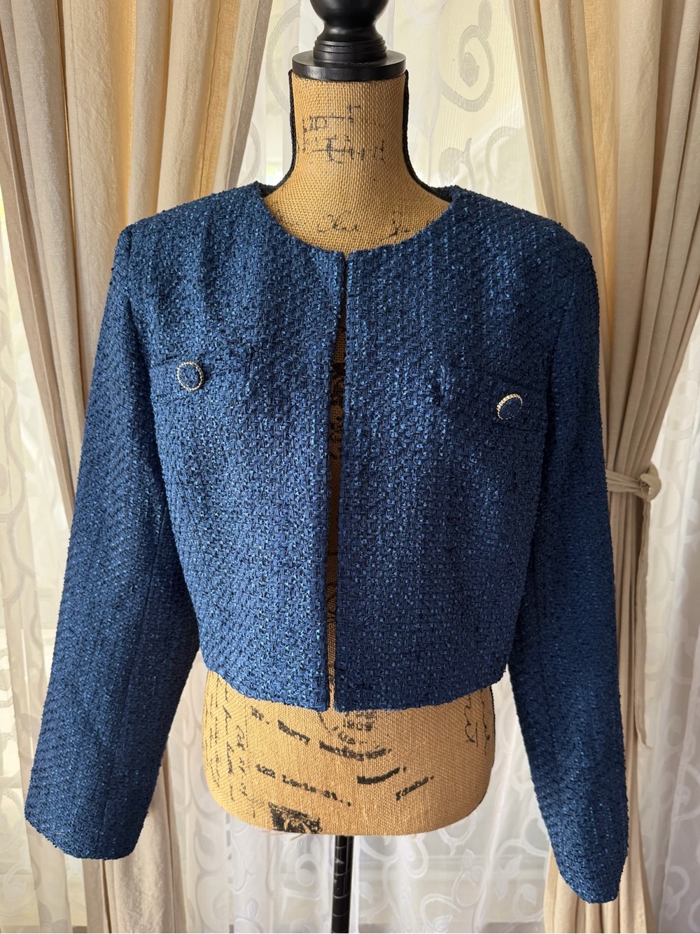 VICI Navy Textured Cropped Bouclé Tweed Blazer NWT - Picture 2 of 11